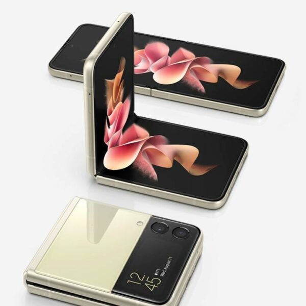 Samsung Galaxy Z Flip4
