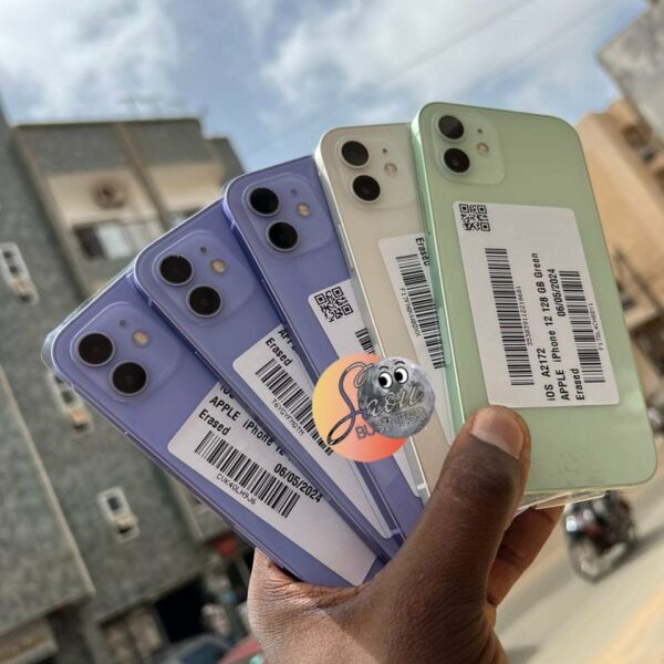 iPhone 12 simple 64Go Vrac